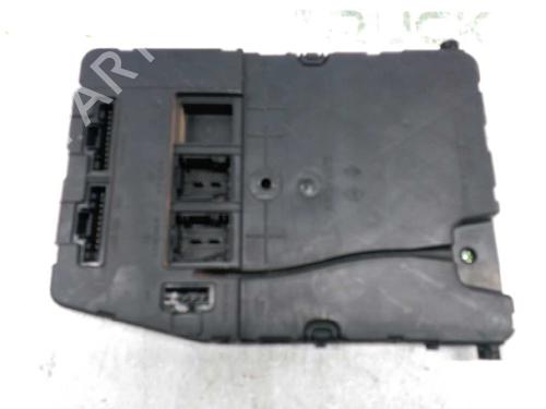 Sikringsdåse RENAULT SCÉNIC II (JM0/1_) [2003-2010]  22909869
