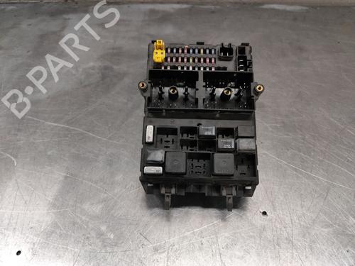 fuse-box-jeep-grand-cherokee-ii-wj-wg-31-td-4x4-p56038406aj-1998-1999-2000-2001-2002-2003-2004-2005-21399336 main image