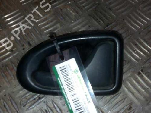 Used Front right interior door handle RENAULT MASCOTT Platform/Chassis (UH_, HH_) [1999-2005]  21457398