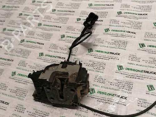 Used Front right lock RENAULT CLIO III (BR0/1, CR0/1) [2005-2014]  21473392