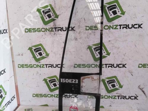 Used Front left quarter glass Front left quarter glass 39638439 39638439