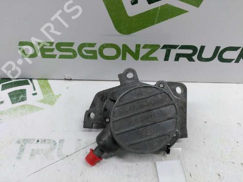 Used Vacuum pump SEAT IBIZA II (6K1) [1993-2002]  21430040