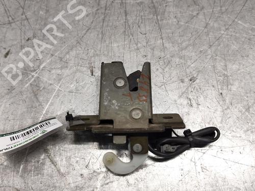 Used Tailgate lock NISSAN PRIMERA Hatchback (P11) 2.0 TD (90 hp) 28689842