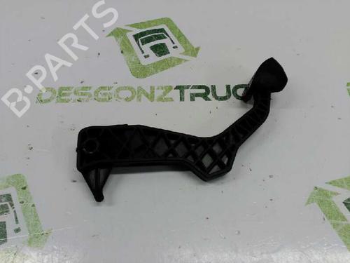 Used Clutch pedal SEAT TOLEDO II (1M2) [1998-2006]  21431204