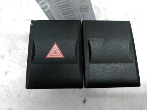 Used Warning switch FORD MONDEO III (B5Y) [2000-2007]  21428380