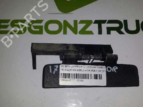 Used Front right exterior door handle PEUGEOT 306 Hatchback (7A, 7C, N3, N5) 1.9 DT (90 hp) 21423990