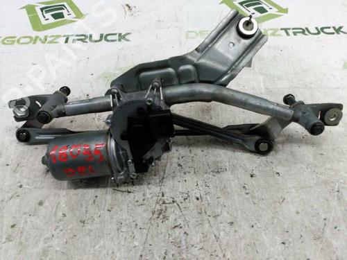 Used Front wiper motor FIAT GRANDE PUNTO (199_) 1.3 D Multijet (199.AXD11, 199.AXD1A, 199.AXD1B,... (90 hp) 21436958