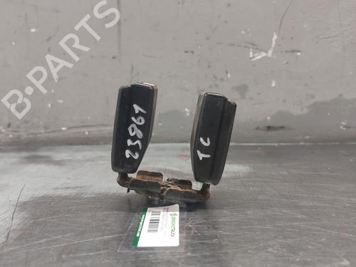 Engache cinturón Engache cinturón RENAULT MEGANE II Coupé-Cabriolet (EM0/1_) [2003-2010] 33905703 33905703