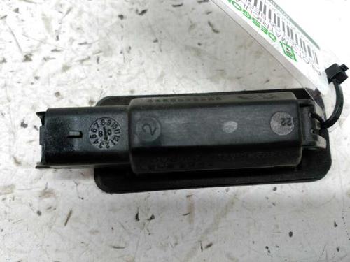 Licence plate light CITROËN C5 III (RD_) 1.6 HDi 110 (RD9HZC) | BP21441139I40 
