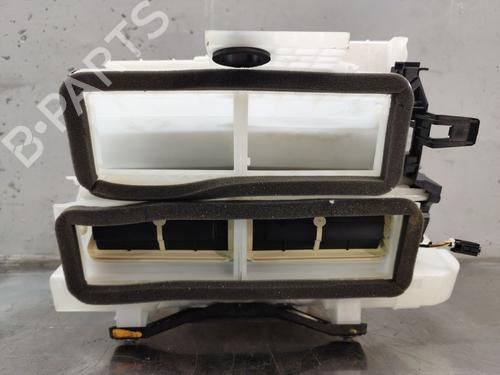 Used Heater matrix box PEUGEOT 5008 II (MC_, MJ_, MR_, M4_) 1.5 BlueHDi 130 (MCYHZJ, MCYHZR, MCYHZX) (131 hp) 30897873
