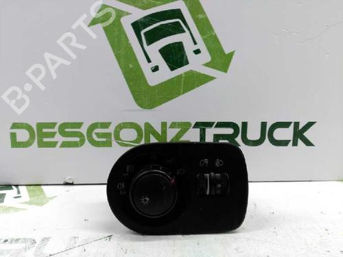 Used Headlight switch SEAT LEON (1P1) [2005-2013]  21429369