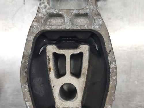 Used Engine mount MG MG ZS SUV (AZS1) 1.5 VTi (106 hp) 29618863