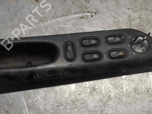 Used Left front window switch RENAULT LAGUNA I (B56_, 556_) [1993-2002]  21403029