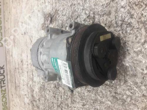 Used AC compressor RENAULT TWINGO I (C06_) [1993-2012]  21465068