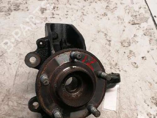 Used Left front steering knuckle FORD FOCUS C-MAX (DM2) [2003-2007]  21480794