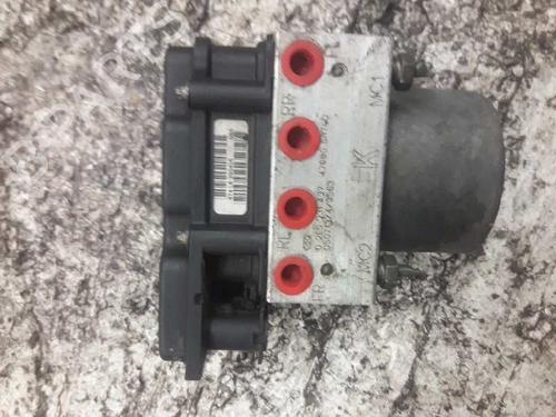Used ABS pump NISSAN ALMERA II Hatchback (N16) [2000-2025]  21461261