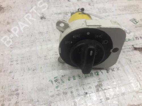 Used Headlight switch FORD MONDEO II (BAP) 1.8 TD (90 hp) 21470062