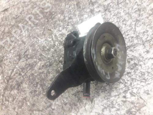 Used Steering pump NISSAN PRIMERA (P11) [1996-2002]  21468565
