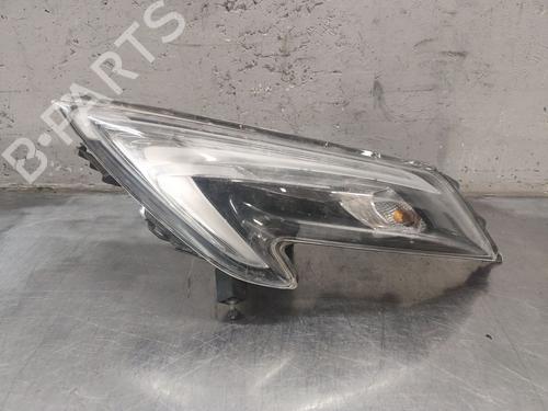 Used Left headlight NISSAN JUKE (F15) 1.6 DIG-T NISMO RS (218 hp) 31579116