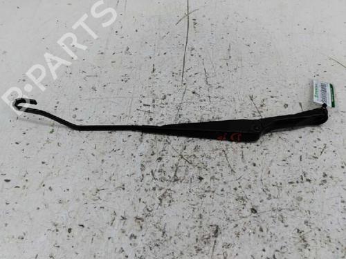 Used Front windshield wiper arm SEAT IBIZA II (6K1) [1993-2002]  21440491