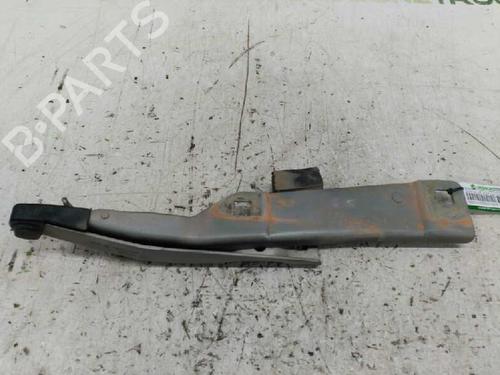Used Hinge/Door check strap JEEP GRAND CHEROKEE II (WJ, WG) 3.1 TD 4x4 (140 hp) 21439099