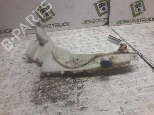 Used Windscreen washer tank FORD FOCUS II (DA_, HCP, DP) [2004-2013]  21470853
