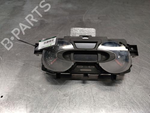 Used Instrument cluster Instrument cluster RENAULT TRAFIC III Van (FG_) 2.0 dCi 120 (FGMN) (120 hp) 32843913 32843913