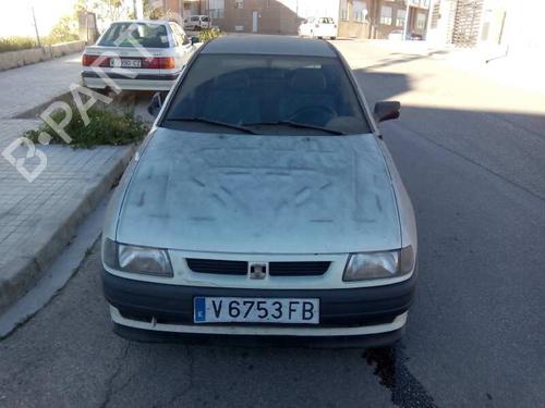 Left headlight SEAT IBIZA II (6K1)  | BP21423800C28 