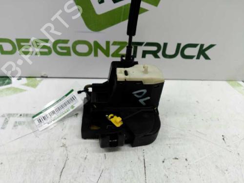 Serrure avant gauche RENAULT CLIO II (BB_, CB_) [1998-2016]  21429880