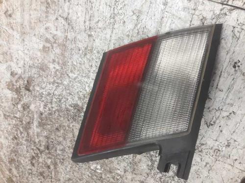 Used Left taillight NISSAN PRIMERA Hatchback (P11) [1996-2002]  21464223