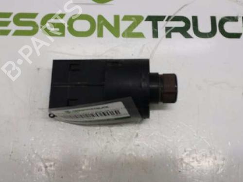 Used Headlight switch VW GOLF III (1H1) 1.9 TDI (110 hp) 21425836