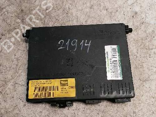 Used Fuse box CITROËN XSARA (N1) 2.0 HDi 90 (90 hp) 21479892