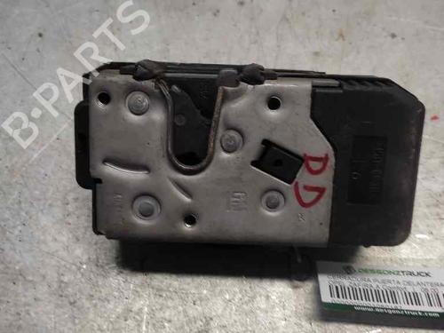 Used Front right lock OPEL ZAFIRA A MPV (T98) [1999-2006]  21402056
