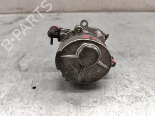 Used Vacuum pump RENAULT MEGANE II (BM0/1_, CM0/1_) 1.9 dCi (BM0G, CM0G) (120 hp) 24397566