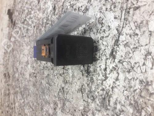 Used Switch Switch TOYOTA COROLLA (_E12_) 1.6 VVT-i (ZZE121_, ZZE121R) (110 hp) 21464886 21464886