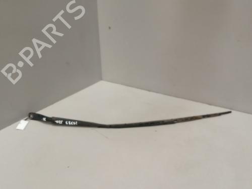 Used Front windshield wiper arm Front windshield wiper arm 37719087 37719087