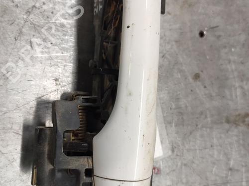 Used Rear left exterior door handle HYUNDAI ix35 (LM, EL, ELH) 1.7 CRDi (116 hp) 28708707