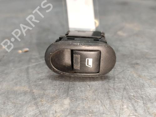 Used Right front window switch CITROËN C3 I (FC_, FN_) 1.4 HDi (68 hp) 28689831