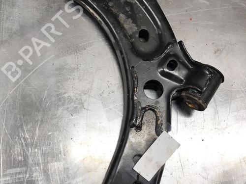 Used Left front suspension arm MG MG ZS SUV (AZS1) 1.5 VTi (106 hp) 29618855