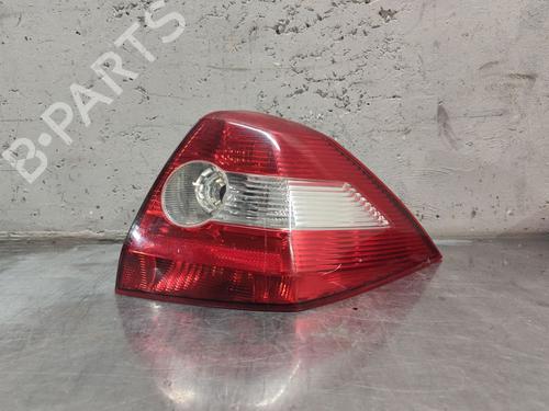 Used Right taillight RENAULT MEGANE II Saloon (LM0/1_) [2003-2025]  31043214