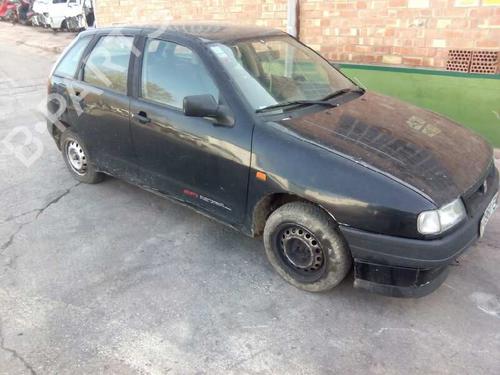 Left front indicator SEAT IBIZA II (6K1)  | BP21434341C32 