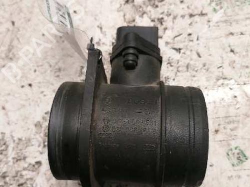 Used Mass air flow sensor VW GOLF V (1K1) [2003-2010]  21477302