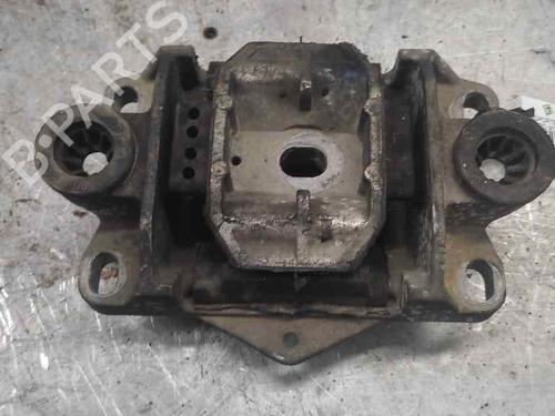 Used Engine mount FORD MONDEO III (B5Y) [2000-2007]  21411923