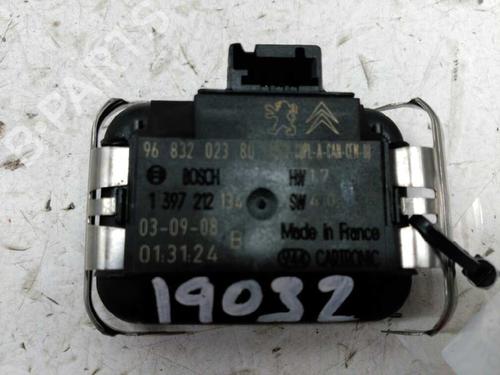 Module électronique CITROËN C5 III (RD_) 1.6 HDi 110 (RD9HZC) | BP21441284M83 
