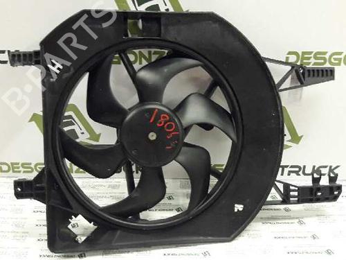 Used Radiator fan OPEL VIVARO A Van (X83) [2001-2015]  21453990