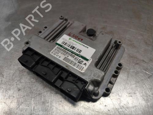 Used Engine control unit (ECU) Engine control unit (ECU) 38556941 38556941