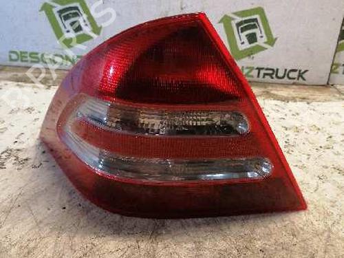 Venstre baglygte MERCEDES-BENZ C-CLASS (W203) [2000-2007]  21475526
