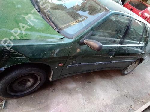 Right headlight PEUGEOT 306 Hatchback (7A, 7C, N3, N5)  | BP30400547C29 