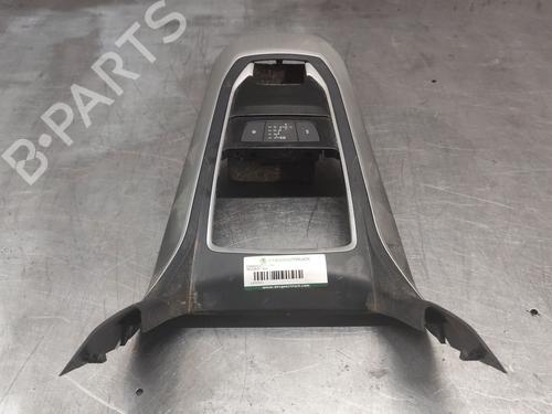 Middenconsole PEUGEOT 308 II (LB_, LP_, LW_, LH_, L3_) [2013-2021]  31216165