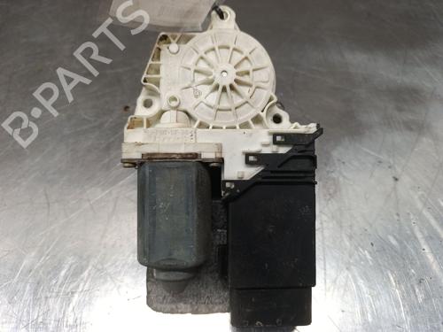 Used Left front window motor VW GOLF IV (1J1) 1.4 16V (75 hp) 30412069